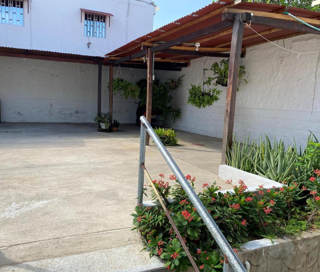 Cactus City Hostel Confort ริออชชา ภายนอก รูปภาพ